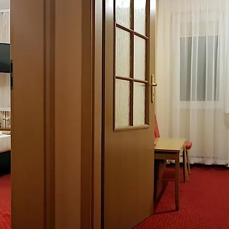 Osrodek Wypoczynkowo Rehabilitacyjny Wlokniarz Feriested *