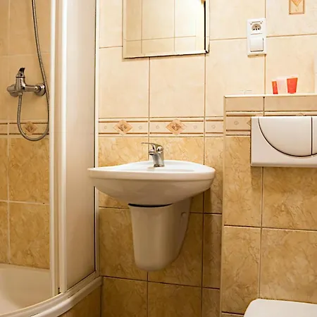 Feriested Osrodek Wypoczynkowo Rehabilitacyjny Wlokniarz *