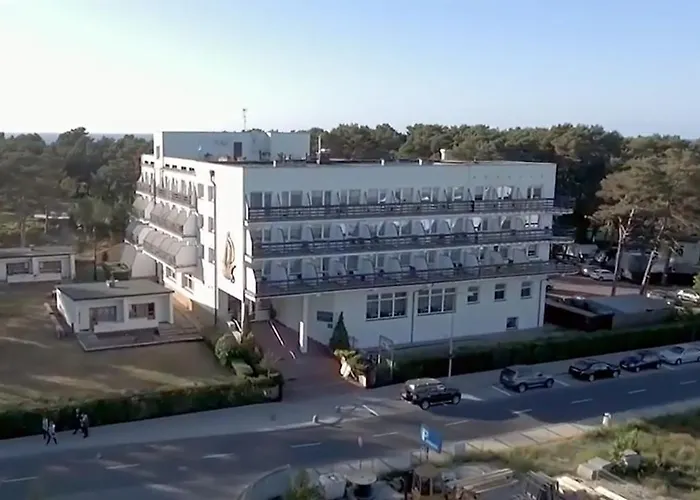 Osrodek Wypoczynkowo Rehabilitacyjny Wlokniarz 리조트 우스트카