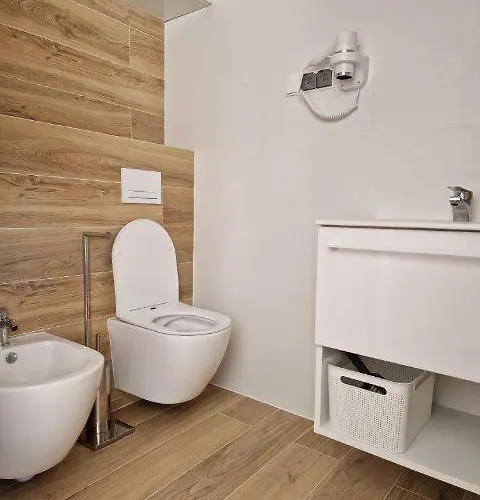 Osrodek Wypoczynkowo Rehabilitacyjny Wlokniarz 리조트 *